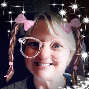 Meet your Posher, Shelly